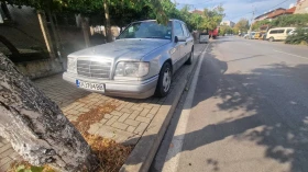 Mercedes-Benz 124, снимка 2