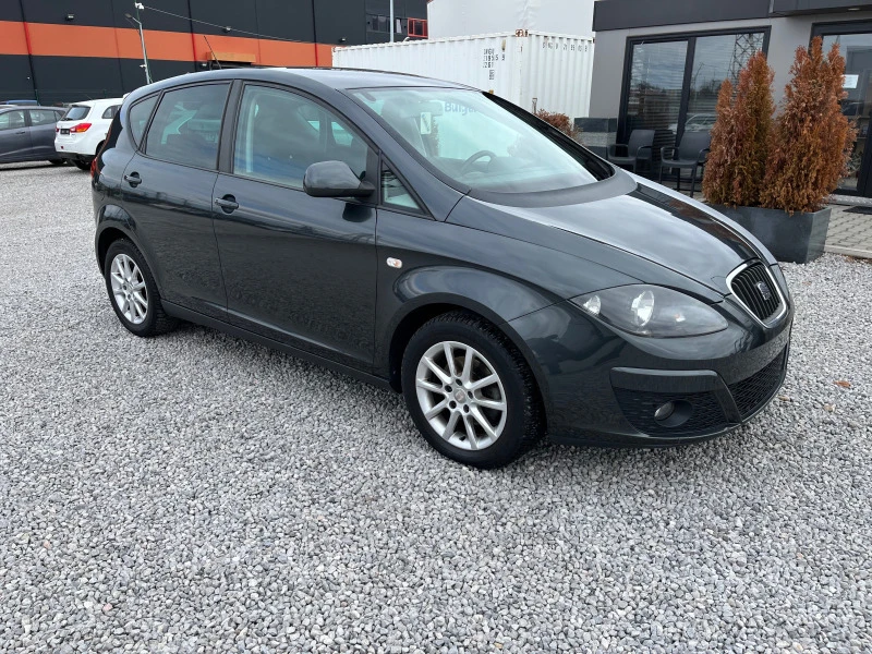 Seat Altea 1.6TDI-105k.c. Facelift, снимка 8 - Автомобили и джипове - 44114067