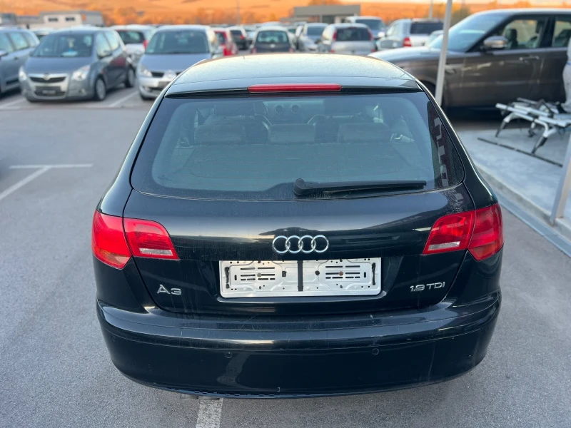 Audi A3 1.9TDI S-LINE* ЛИЗИНГ* Нов внос* , снимка 4 - Автомобили и джипове - 47894760