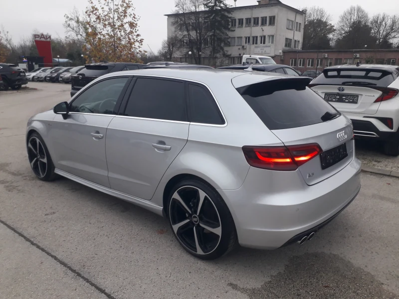 Audi A3 2 0TDI, снимка 4 - Автомобили и джипове - 47982377