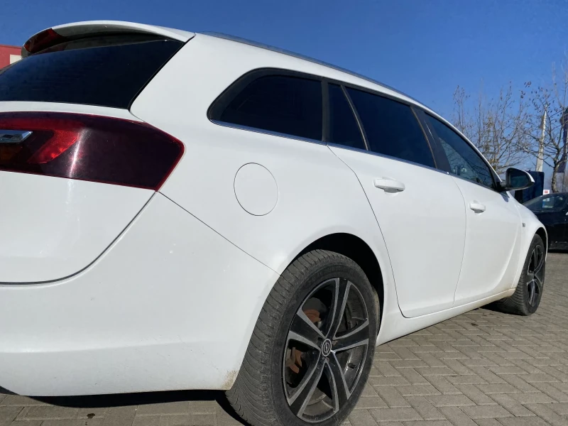 Opel Insignia 4* 4, снимка 5 - Автомобили и джипове - 48874840