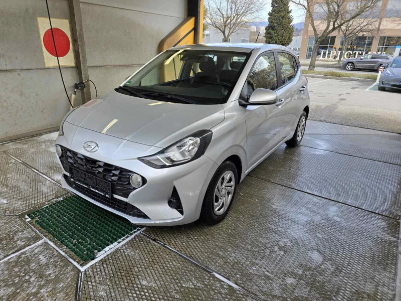 Hyundai I10 1.0 MPi, снимка 4 - Автомобили и джипове - 49064158