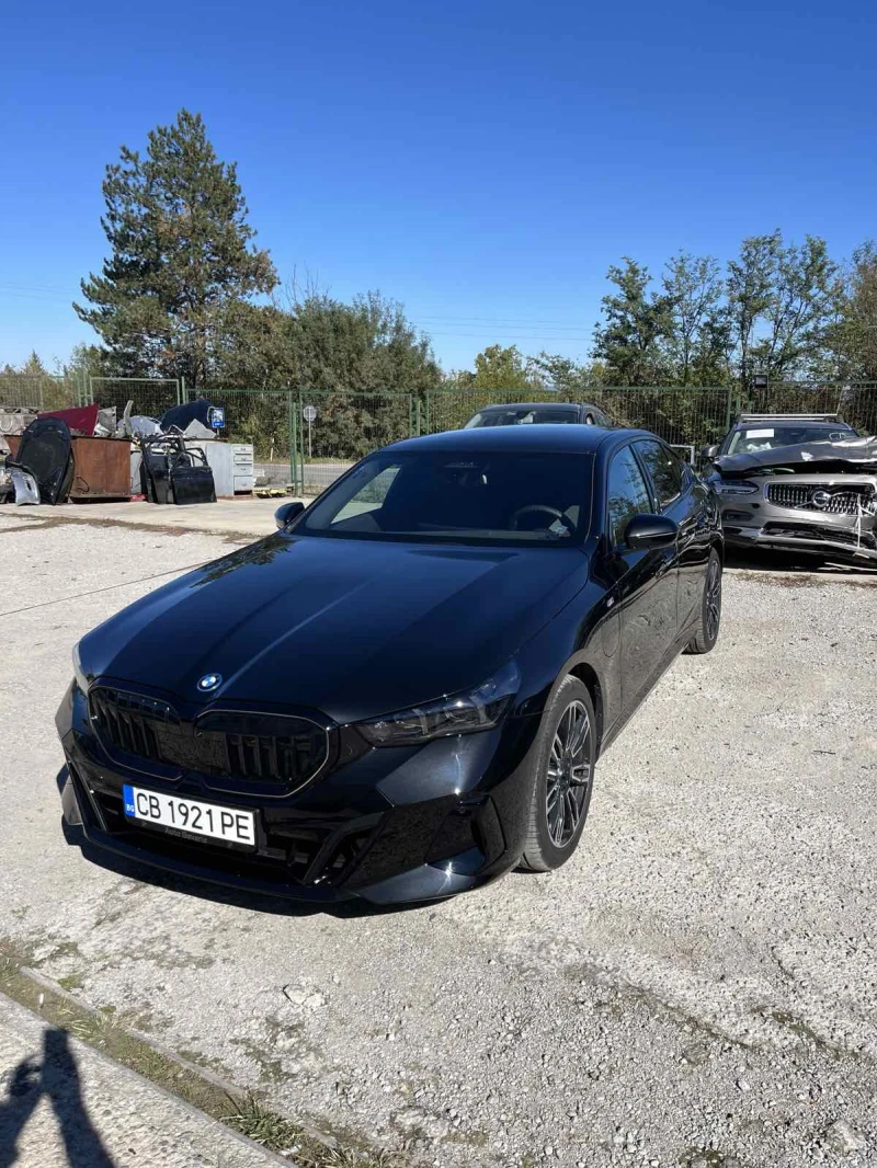 BMW 550 E XDRIVE/PLUG-IN HYBRID/M-SPORT PRO, снимка 1 - Автомобили и джипове - 49087646