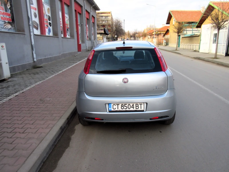 Fiat Punto Grande 1.2i, снимка 4 - Автомобили и джипове - 49252620