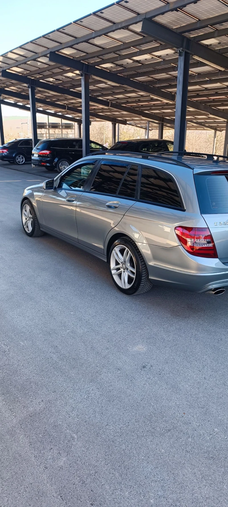 Mercedes-Benz C 220, снимка 3 - Автомобили и джипове - 49423251