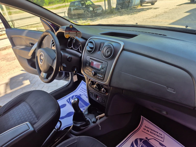 Dacia Sandero 1.2i  GAS, снимка 11 - Автомобили и джипове - 50300820