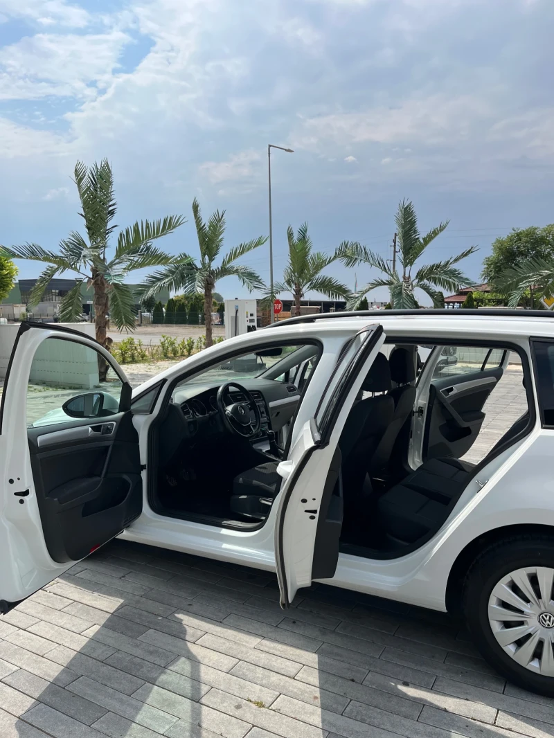 VW Golf Variant, снимка 7 - Автомобили и джипове - 52309924