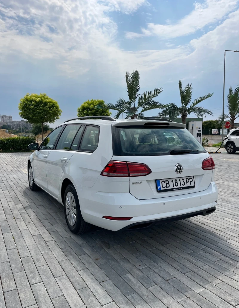 VW Golf Variant, снимка 5 - Автомобили и джипове - 52309924