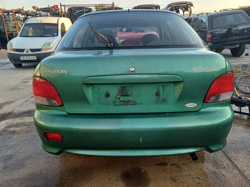 Hyundai Accent 1.3, снимка 3 - Автомобили и джипове - 51650768