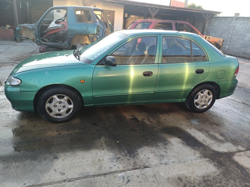 Hyundai Accent 1.3, снимка 2 - Автомобили и джипове - 51650768