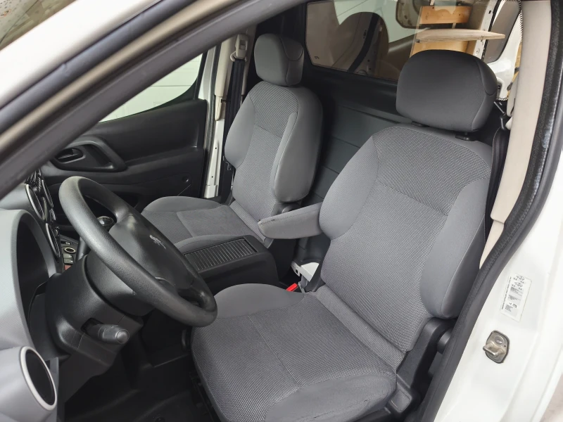 Citroen Berlingo 1.6 HDI FAP, снимка 10 - Автомобили и джипове - 52414809