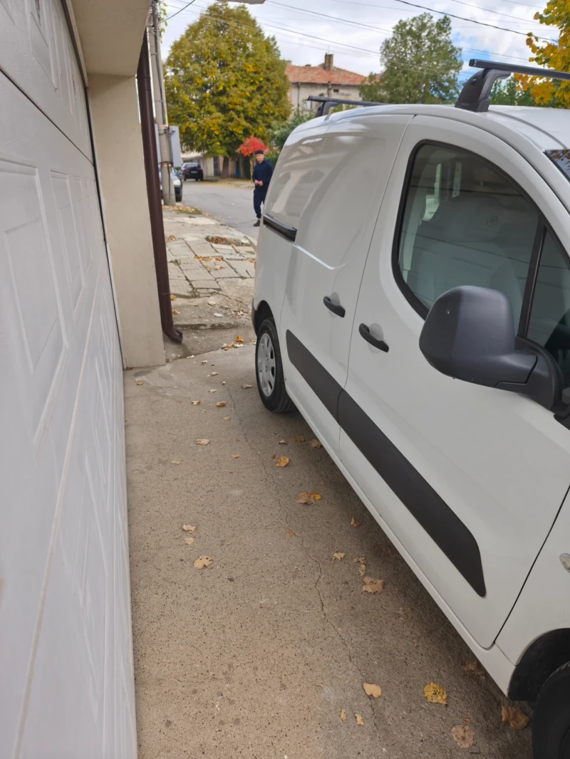 Citroen Berlingo 1.6 HDI FAP, снимка 5 - Автомобили и джипове - 52414809