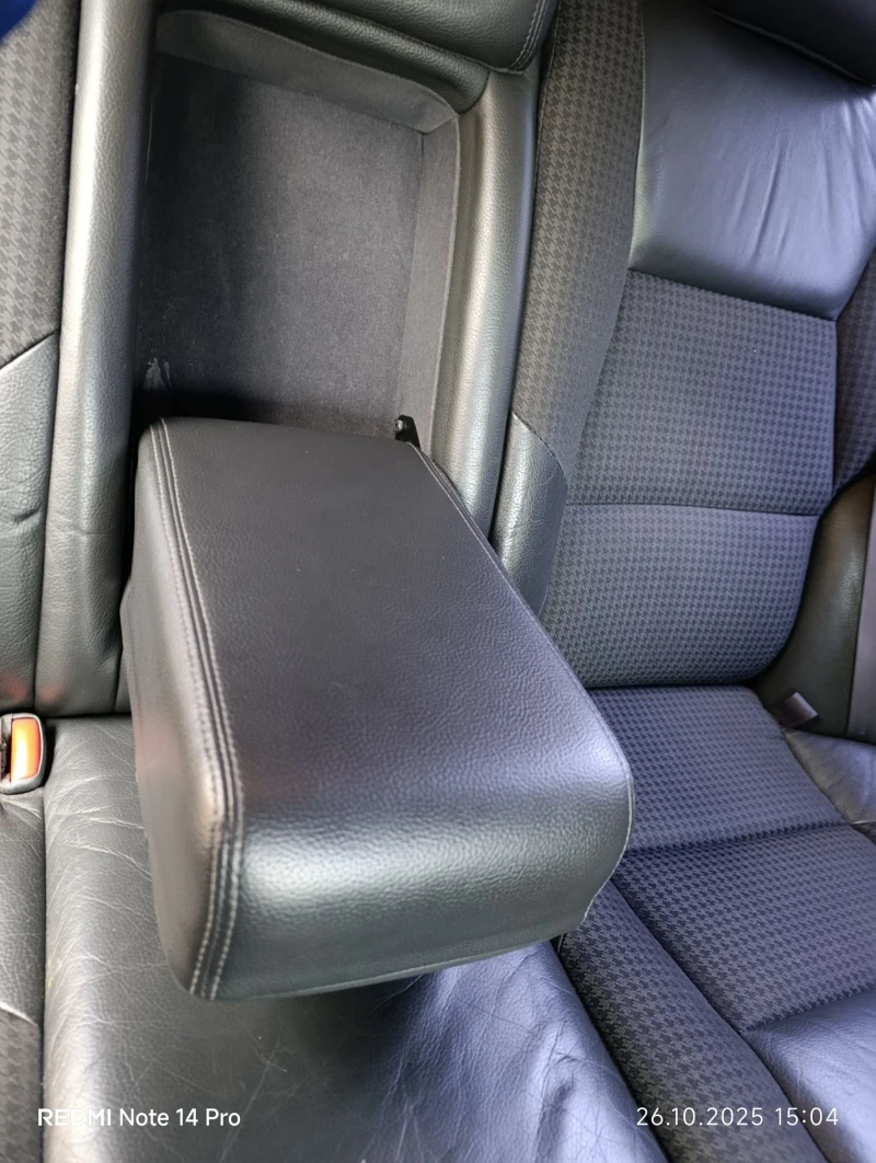 Volvo V70, снимка 15 - Автомобили и джипове - 52435248