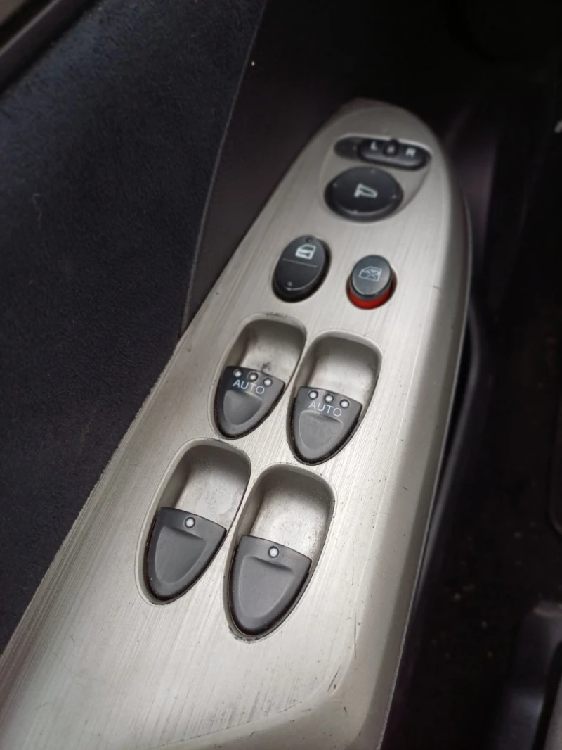 Honda Civic 1.4 6 скорости, снимка 9 - Автомобили и джипове - 52570696