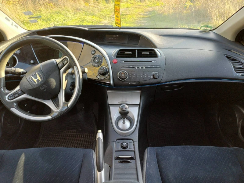 Honda Civic 1.4 6 скорости, снимка 17 - Автомобили и джипове - 52570696
