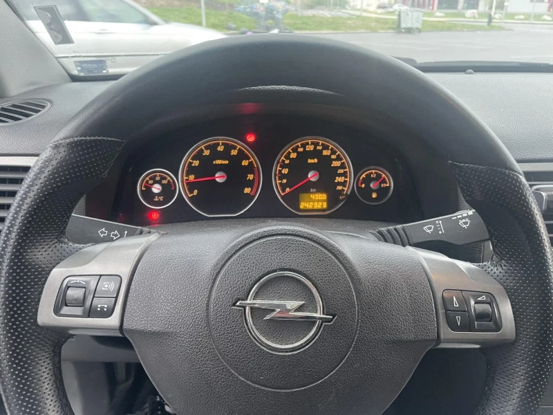 Opel Vectra OPC LINE , снимка 10 - Автомобили и джипове - 52596266