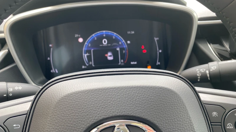 Toyota Corolla Comfort 1.5 TNGA, снимка 9 - Автомобили и джипове - 52776113