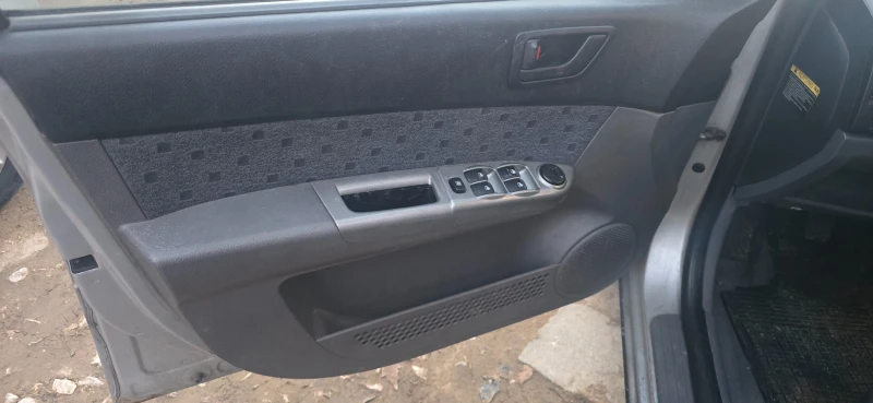 Hyundai Getz 1.3 klima, снимка 9 - Автомобили и джипове - 52797579