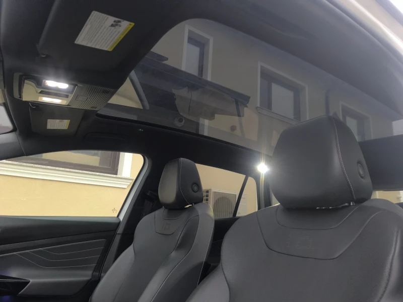 VW ID.4, снимка 5 - Автомобили и джипове - 53238669