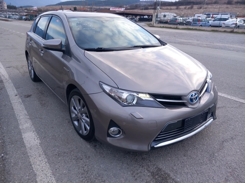 Toyota Auris 1.8 hybrid 