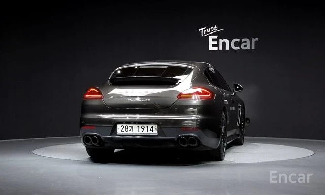 Porsche Panamera, снимка 4 - Автомобили и джипове - 54466688