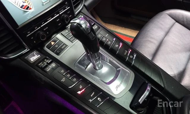 Porsche Panamera, снимка 9 - Автомобили и джипове - 54466688