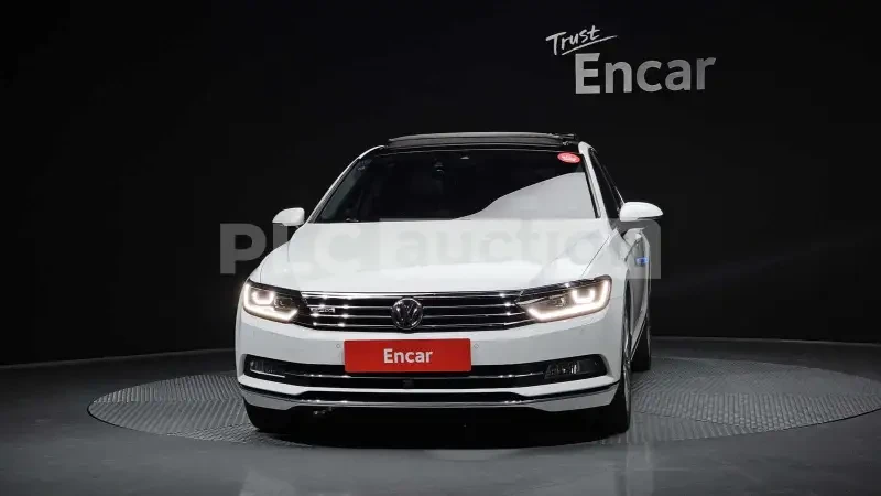 VW Passat 2.0TDI| HEAD-UP| ОБДУХВАНЕ| DISTRONIC| ВКЛ. ТЕХНОТ