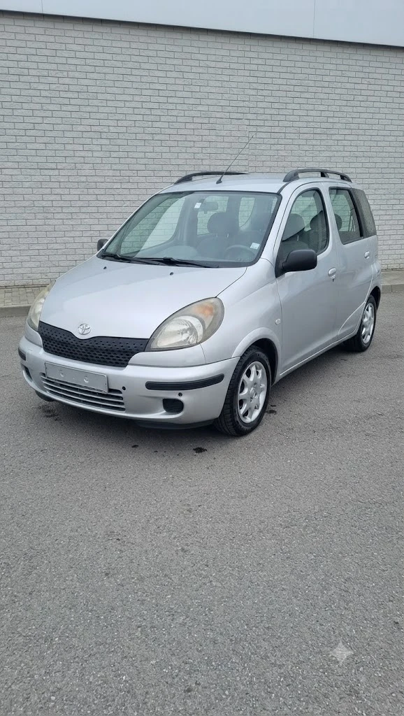 Toyota Yaris verso АВТОМАТ