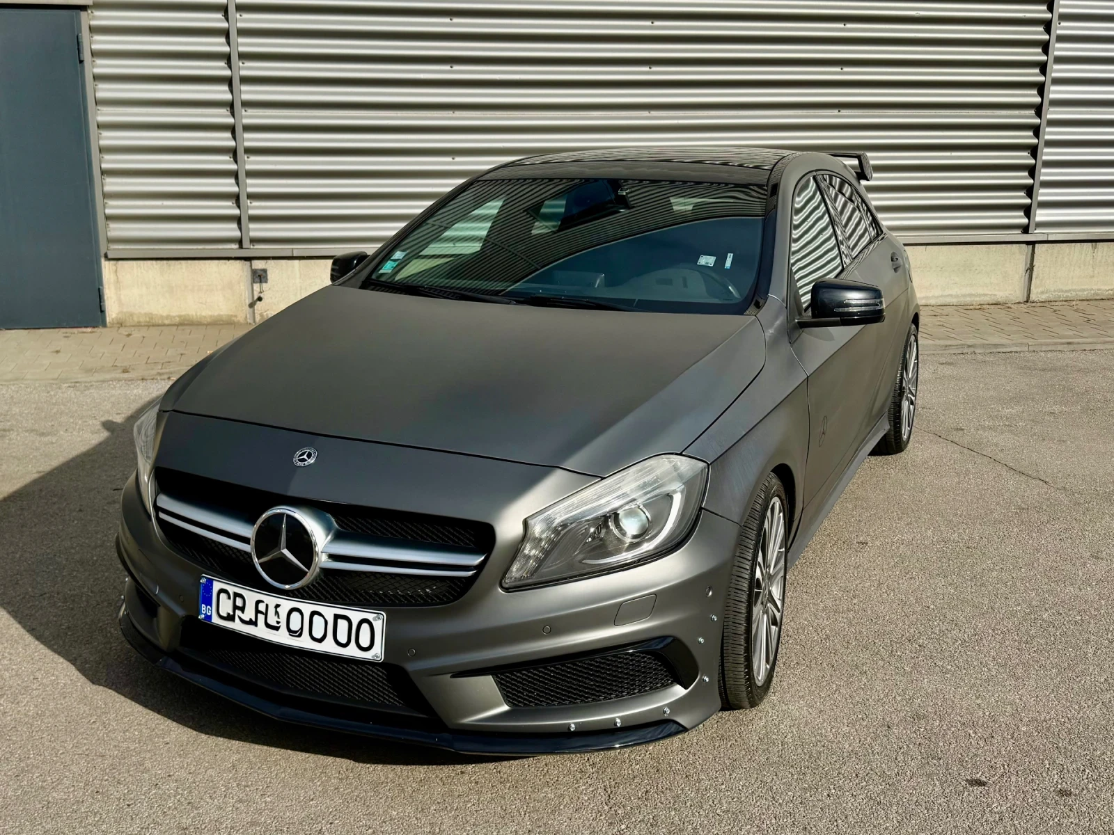 Mercedes-Benz A45 AMG MAGNO GREY + ЛИЗИНГ, снимка 1