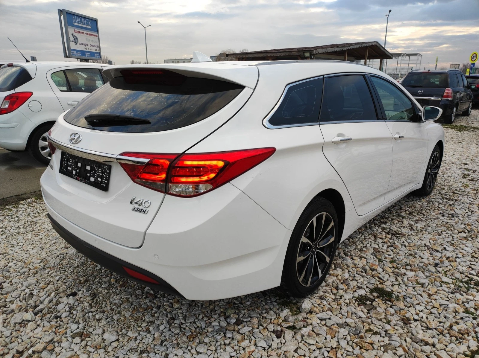 Hyundai I40 1.7crdi 141kc.avtomat - изображение 6