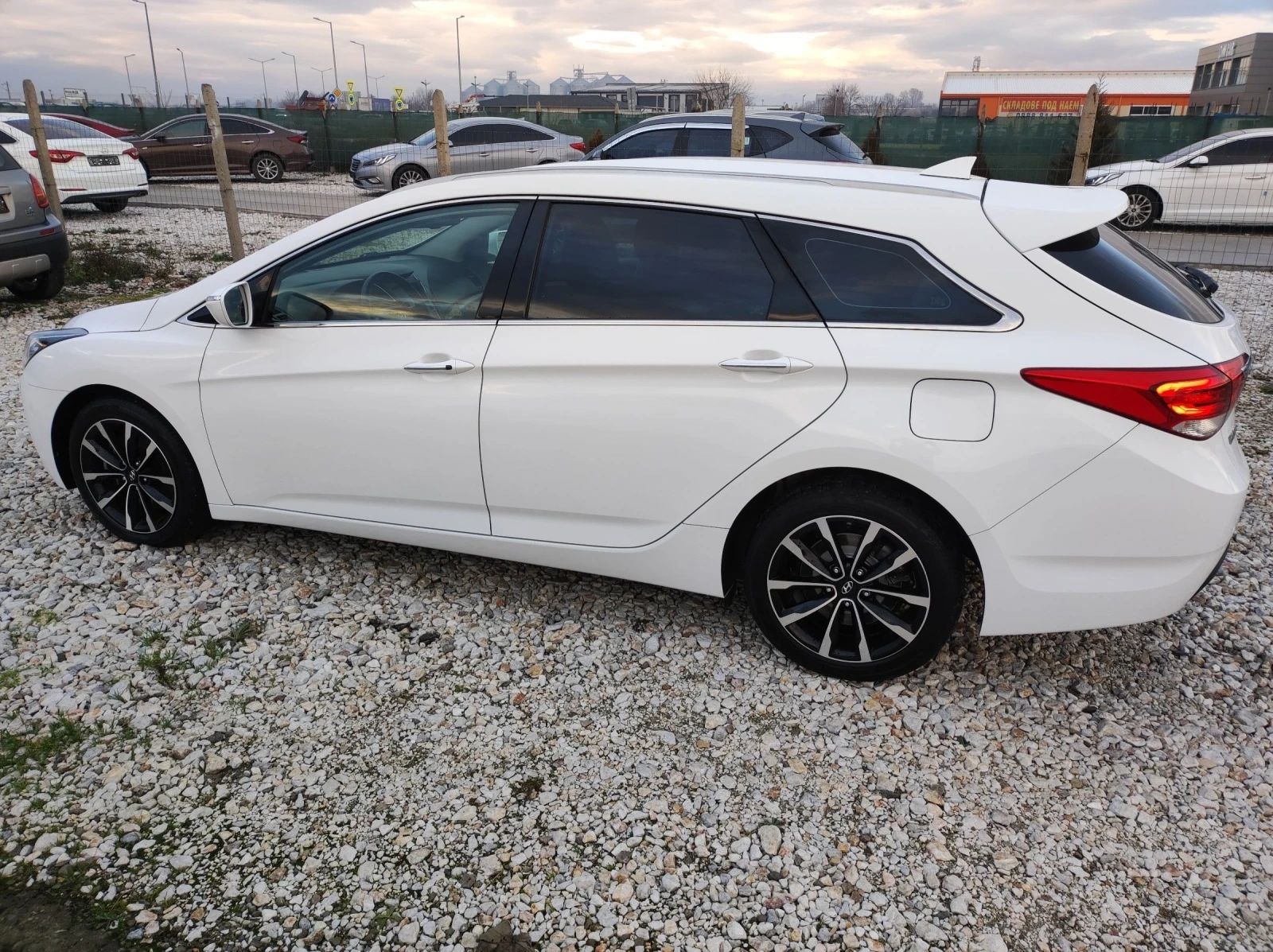 Hyundai I40 1.7crdi 141kc.avtomat - изображение 8