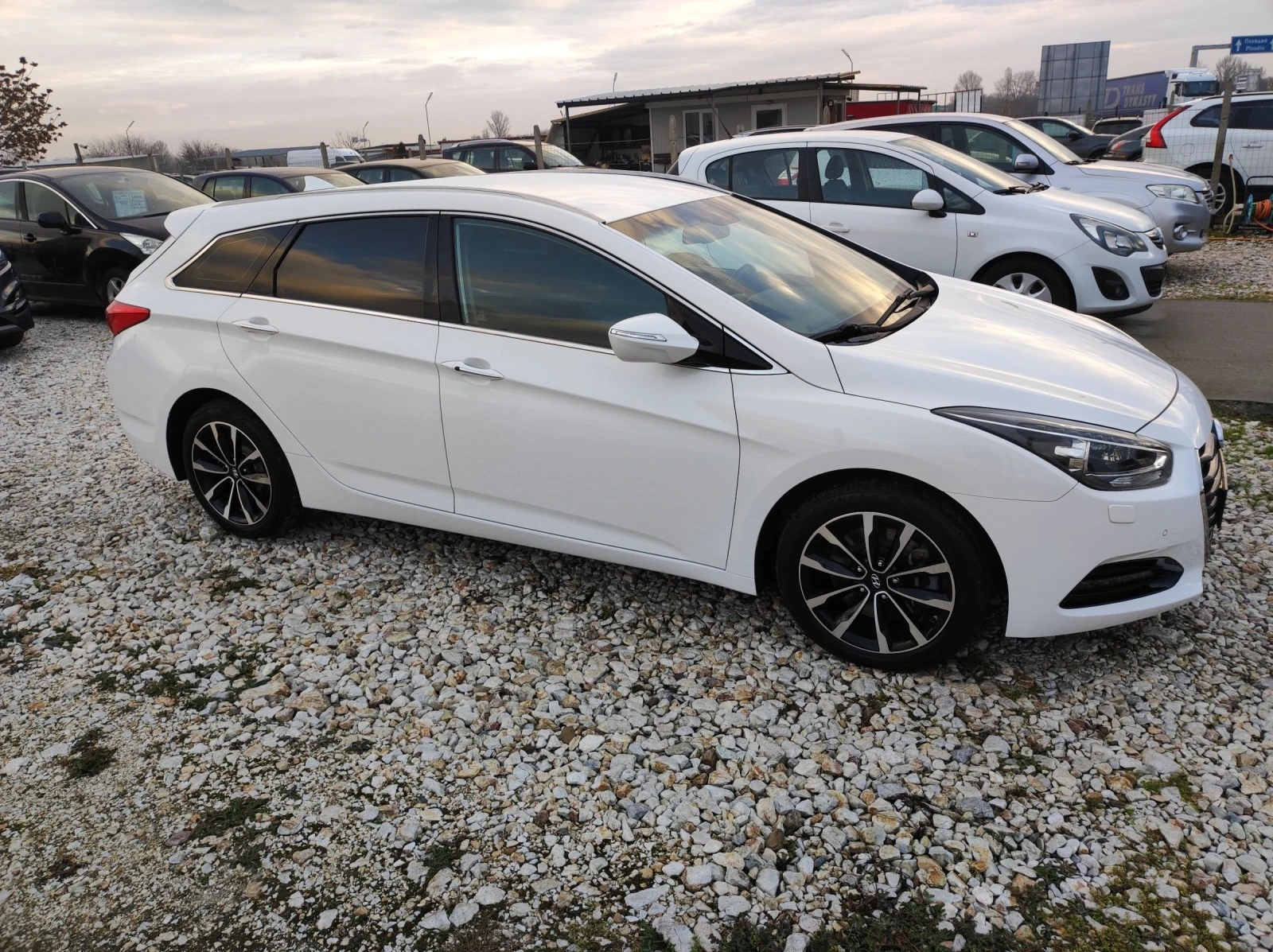 Hyundai I40 1.7crdi 141kc.avtomat - изображение 7