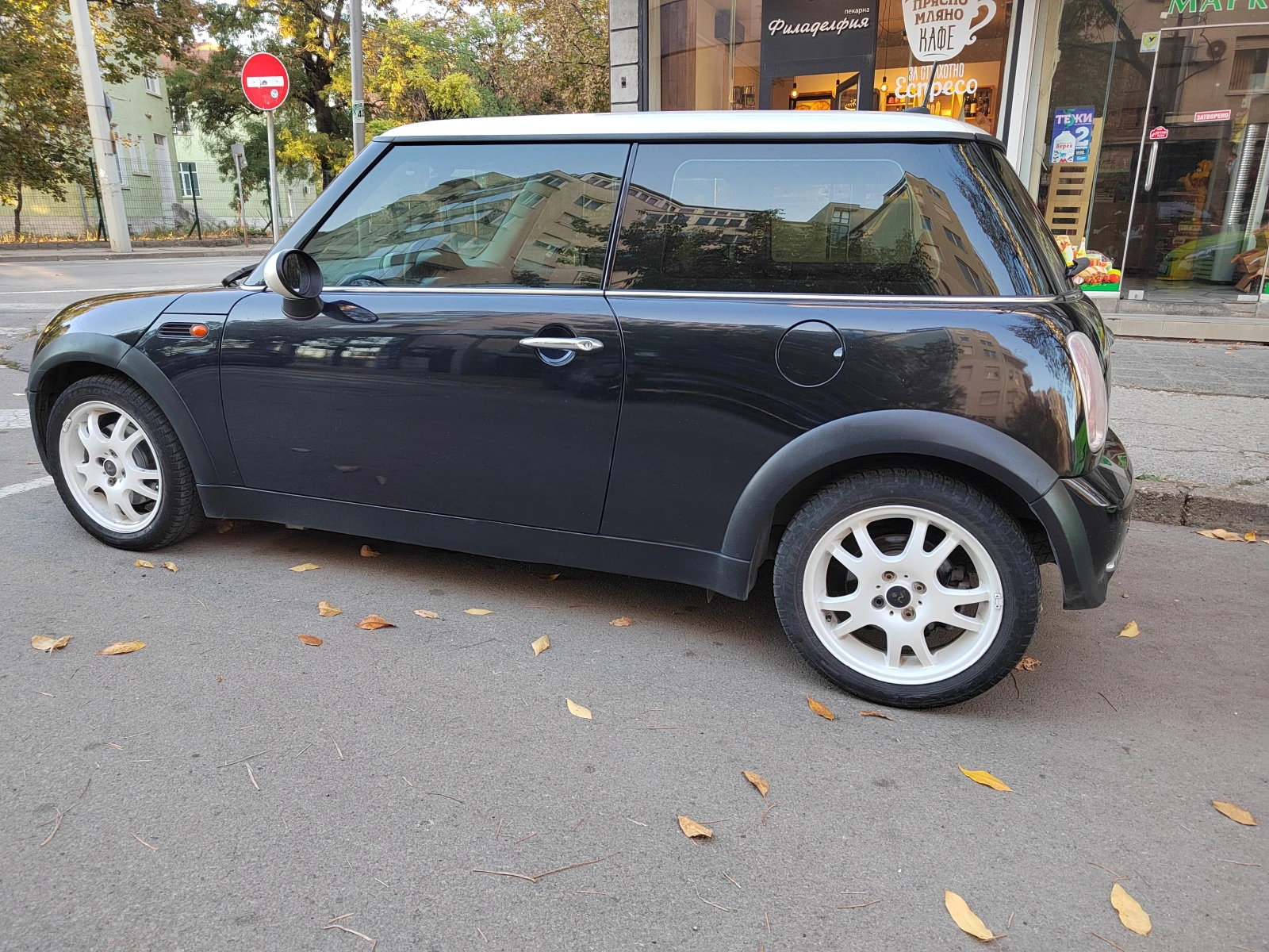 Mini Cooper One - изображение 5