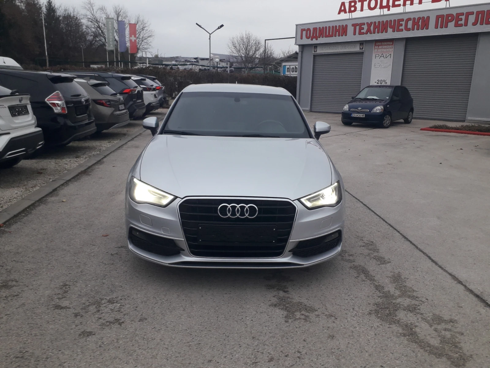 Audi A3 2 0TDI S line - изображение 2