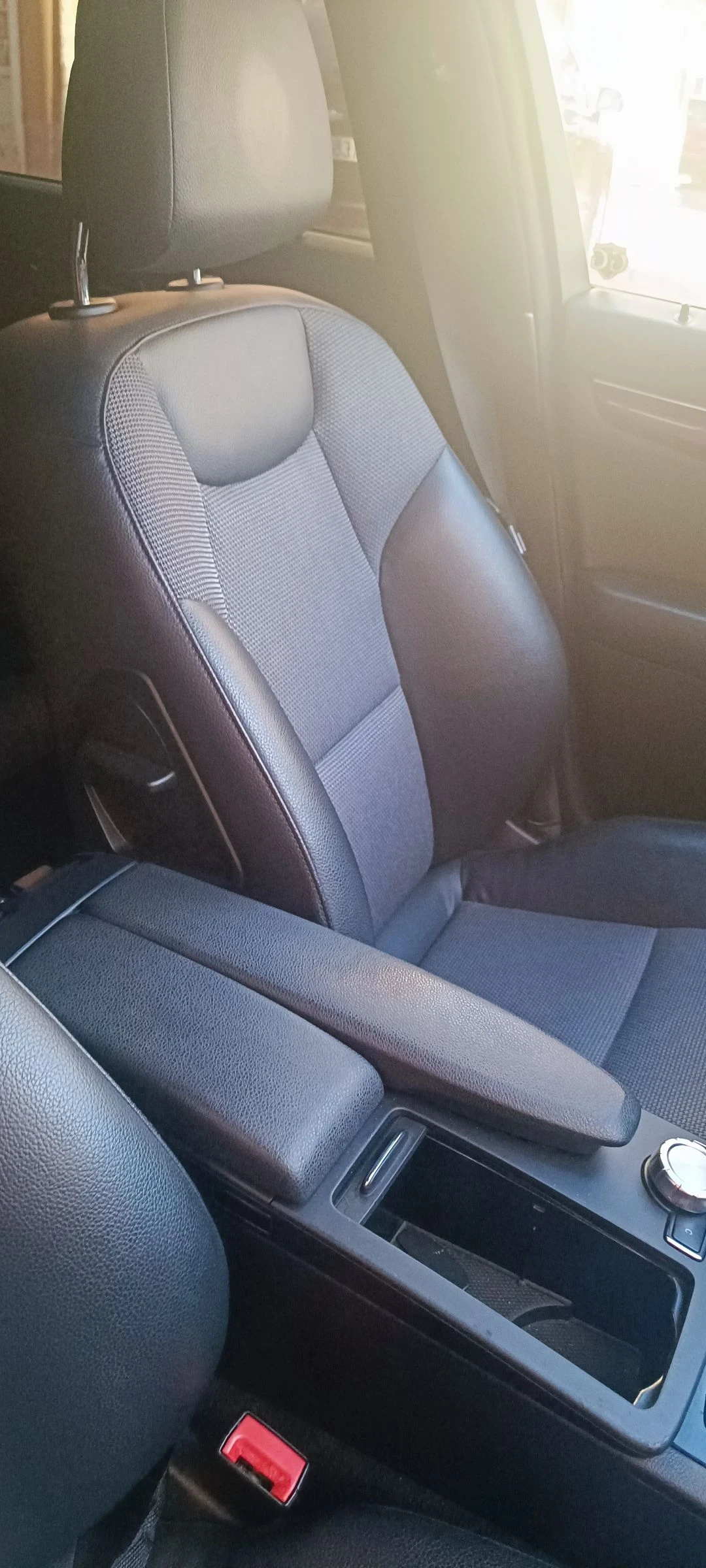 Mercedes-Benz C 220  - изображение 7