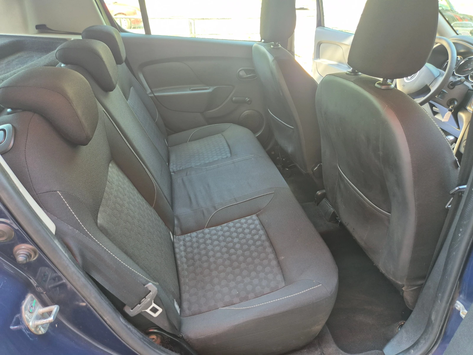 Dacia Sandero 1.2i  GAS | Mobile.bg — изображение 12