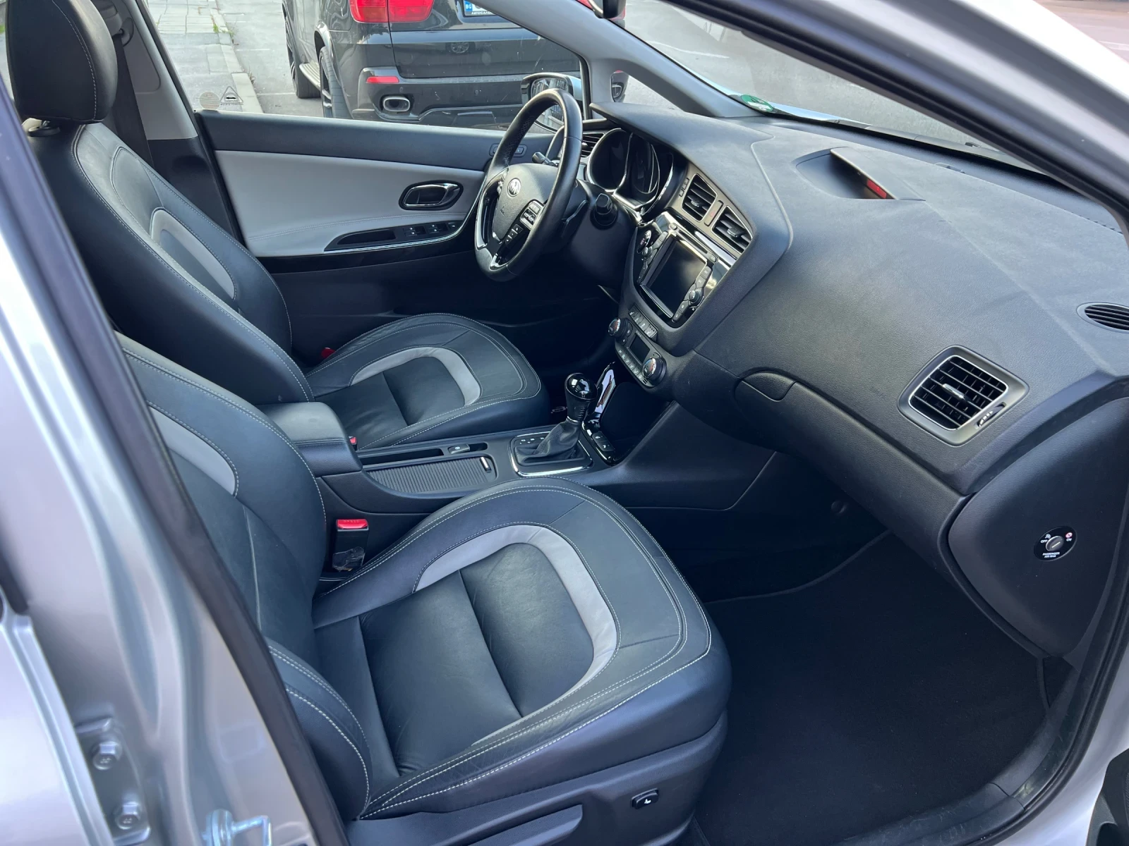 Kia Ceed 1.6i АВТОМАТ ШВЕЙЦАРИЯ - изображение 8