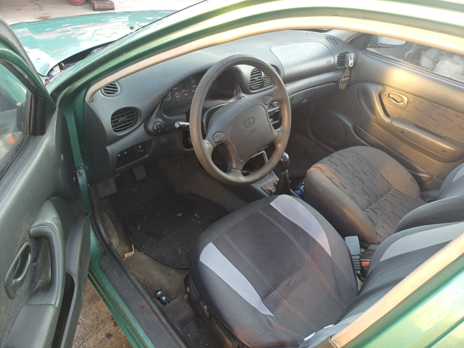 Hyundai Accent 1.3 - изображение 6