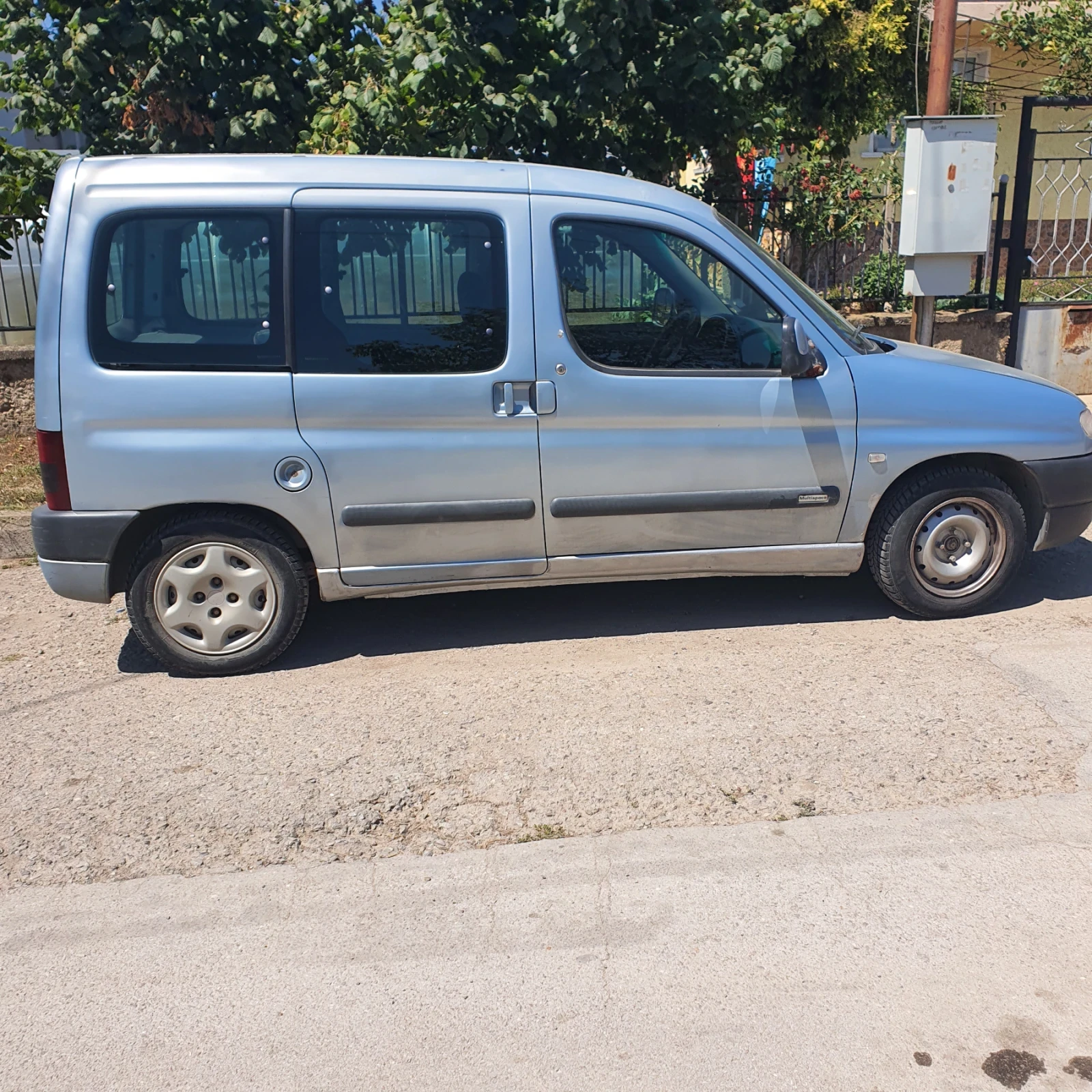 Citroen Berlingo  - изображение 6