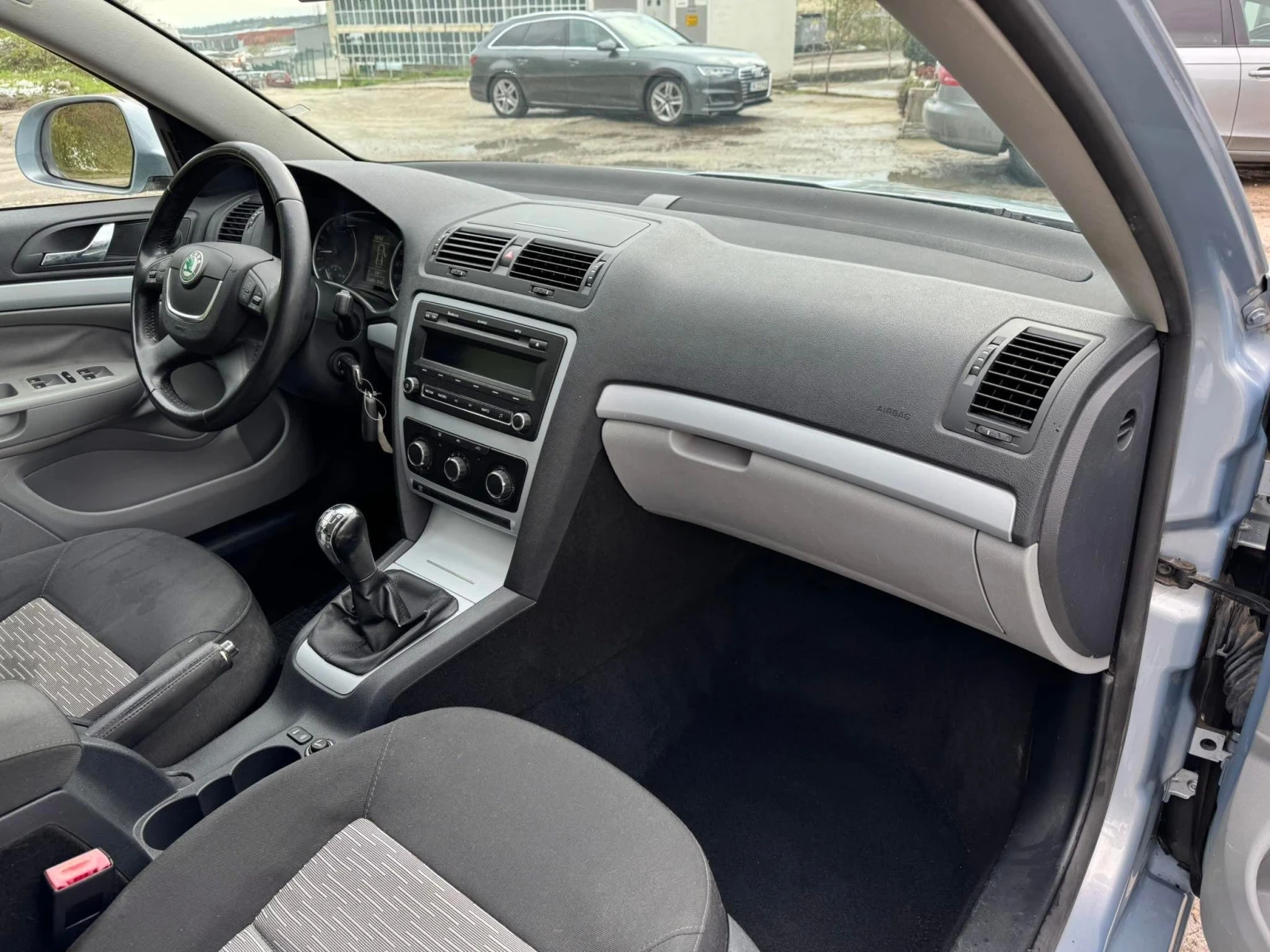 Skoda Octavia  - изображение 9