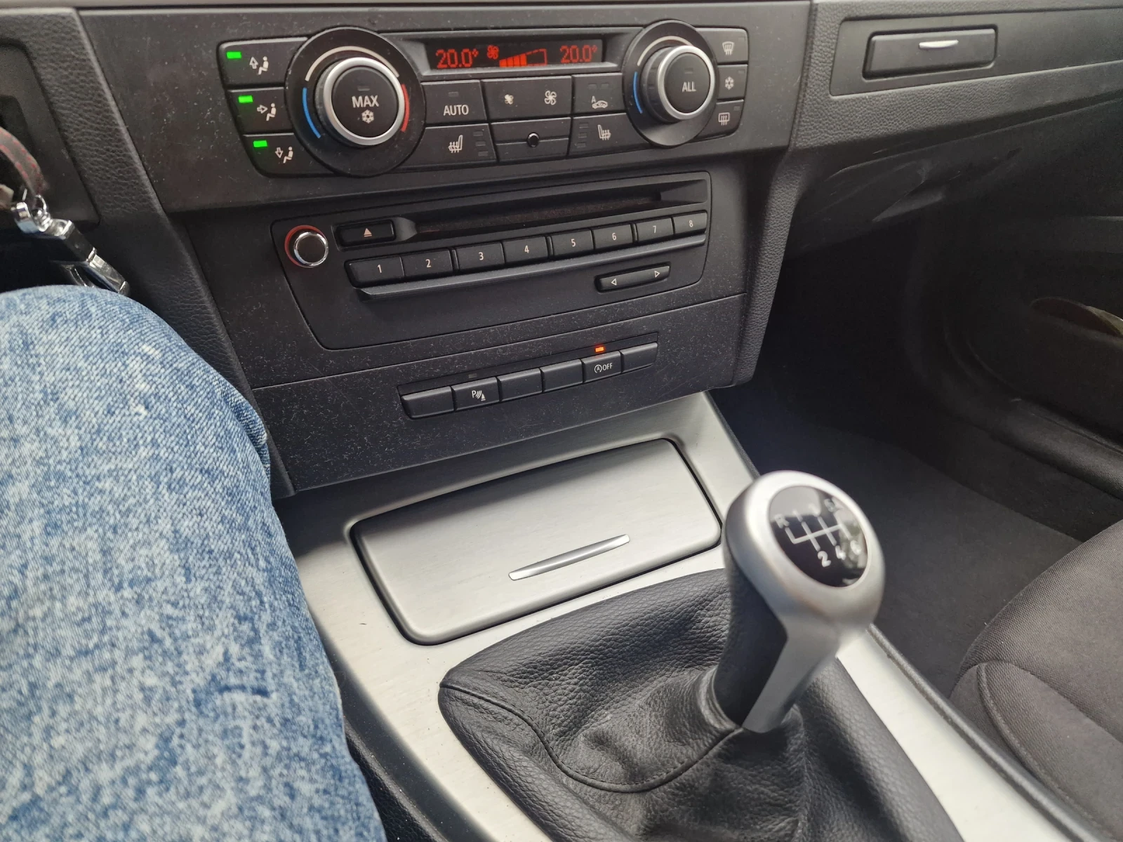 BMW 318 1.8d 143hp панорама навигация  фейслифт  - изображение 10