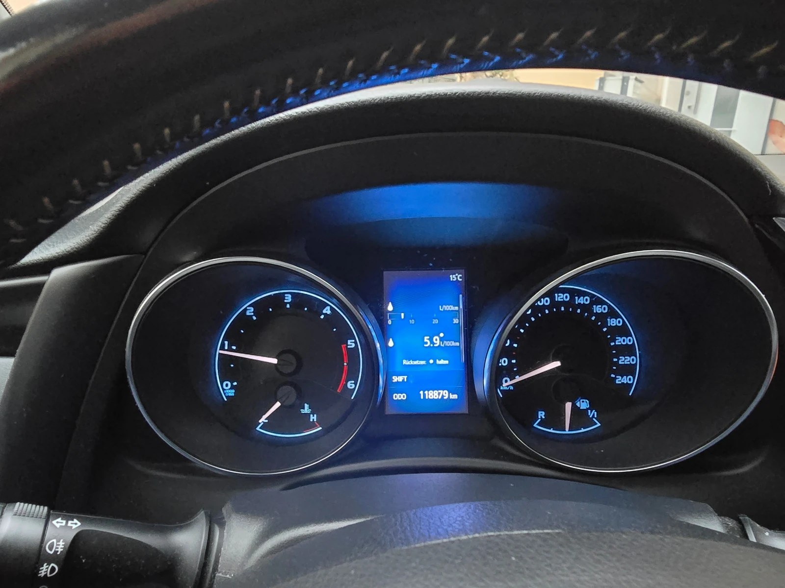 Toyota Auris | Mobile.bg � ����������� 4