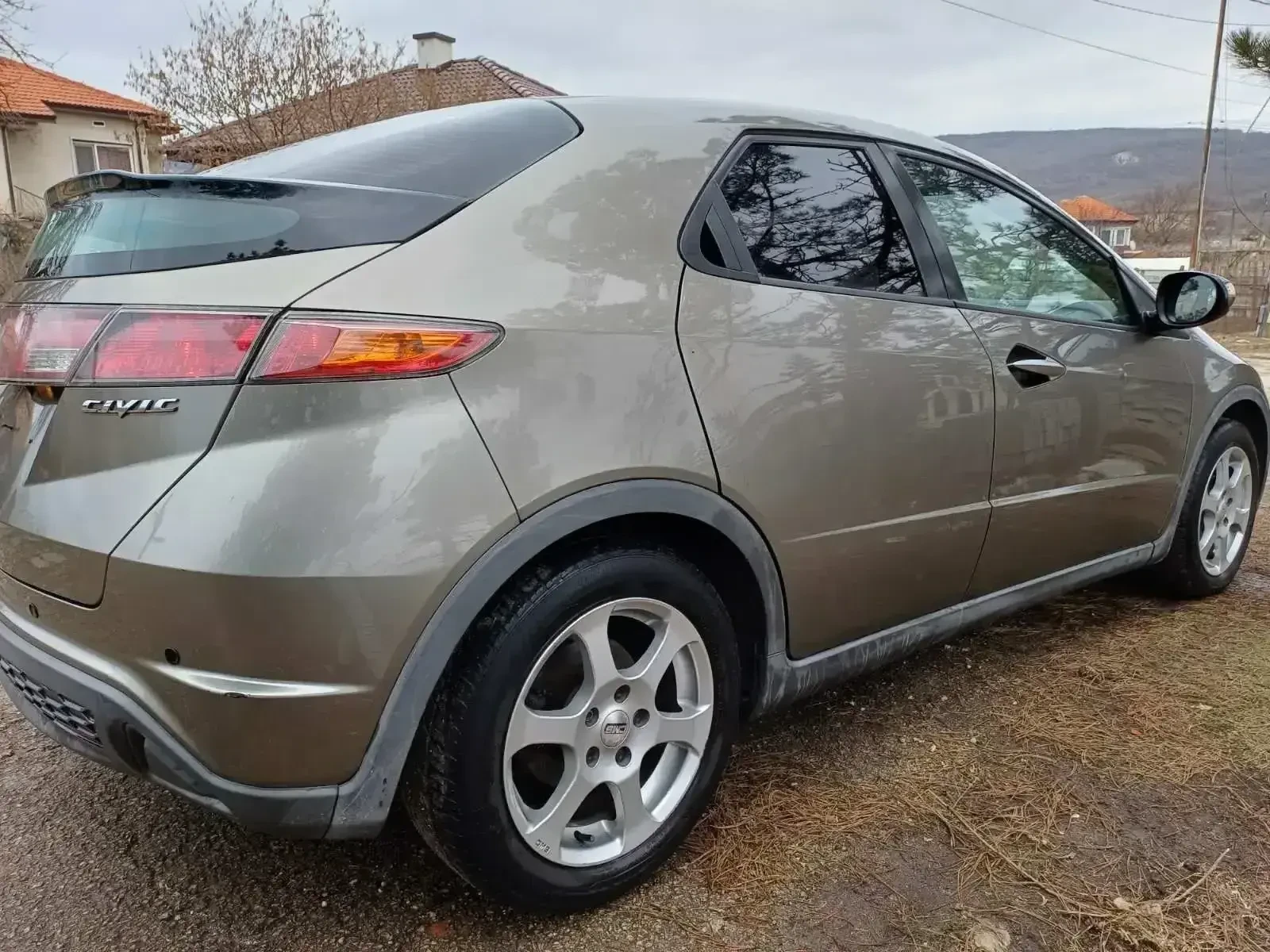 Honda Civic 1.4 6 скорости - изображение 2