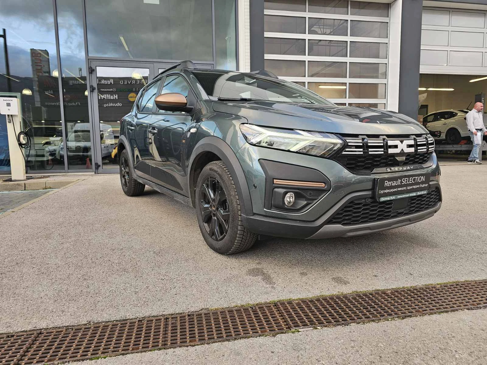 Dacia Sandero 1.0 TCe 100 LPG - изображение 2