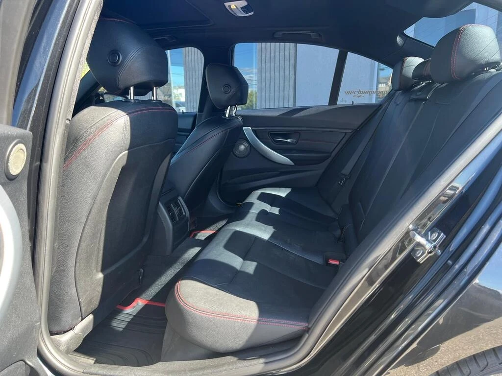 BMW 335 * 3 Series * CARFAX * ���� �� �� | Mobile.bg � ����������� 13