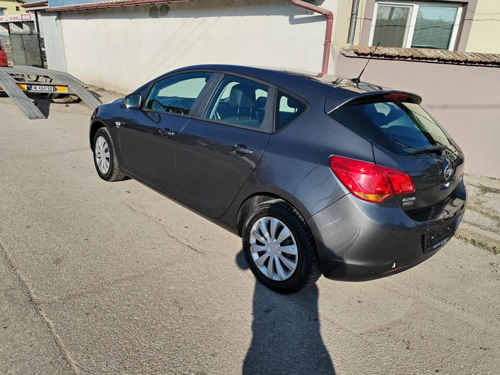 Opel Astra 1, 3CDTI - изображение 5