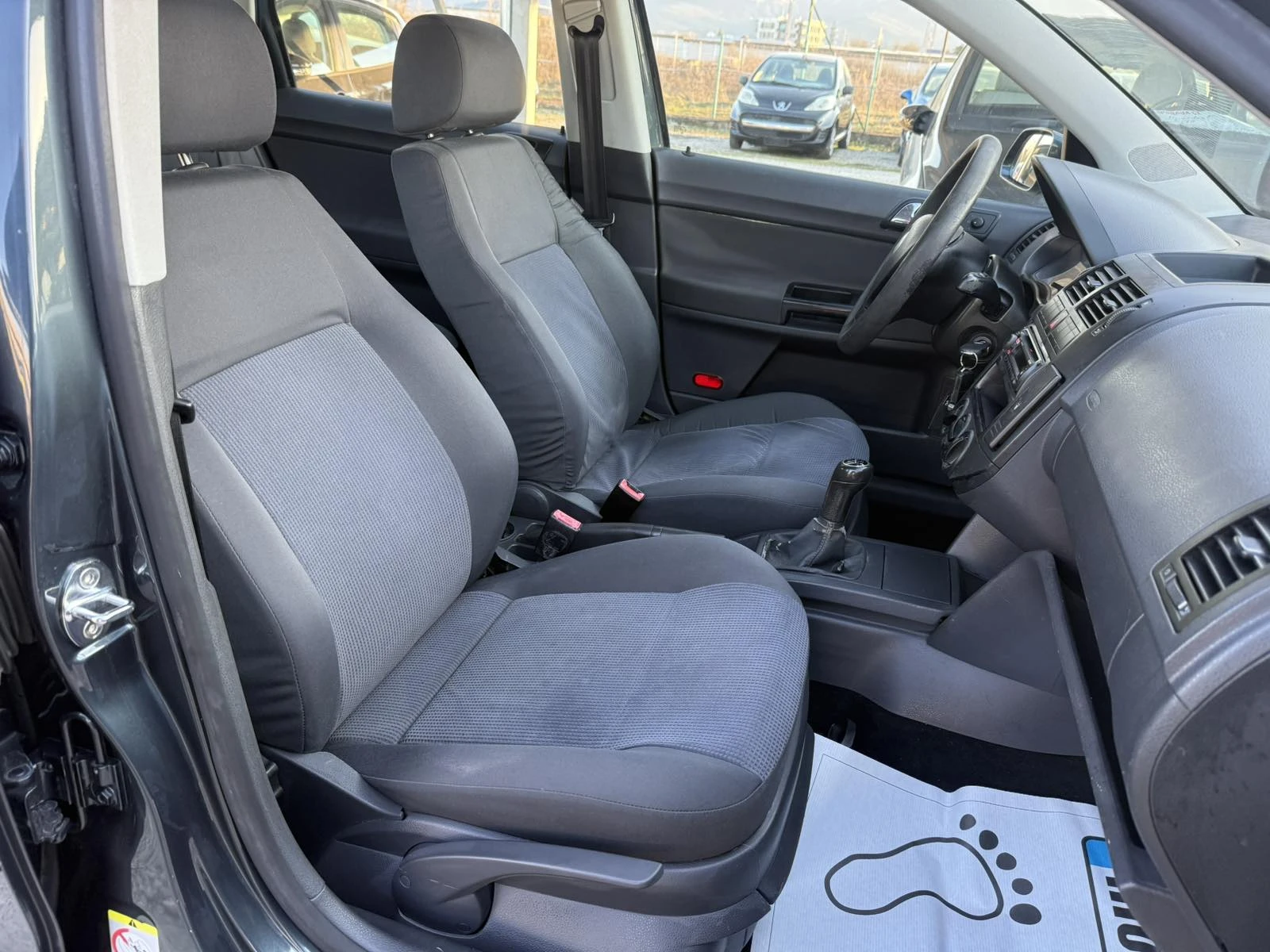 VW Polo 1.2i Italia, снимка 12 - Автомобили и джипове - 53810642