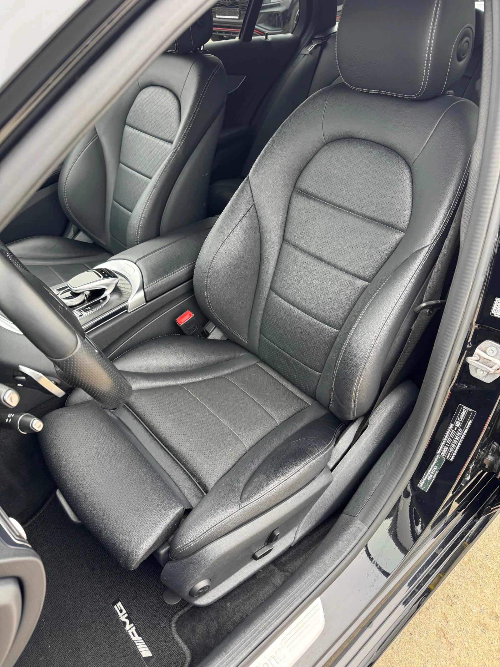 Mercedes-Benz C 250  d 204ps AMG-Night ACC LED-Intelligent FULL-LEADER, снимка 9 - Автомобили и джипове - 54111421