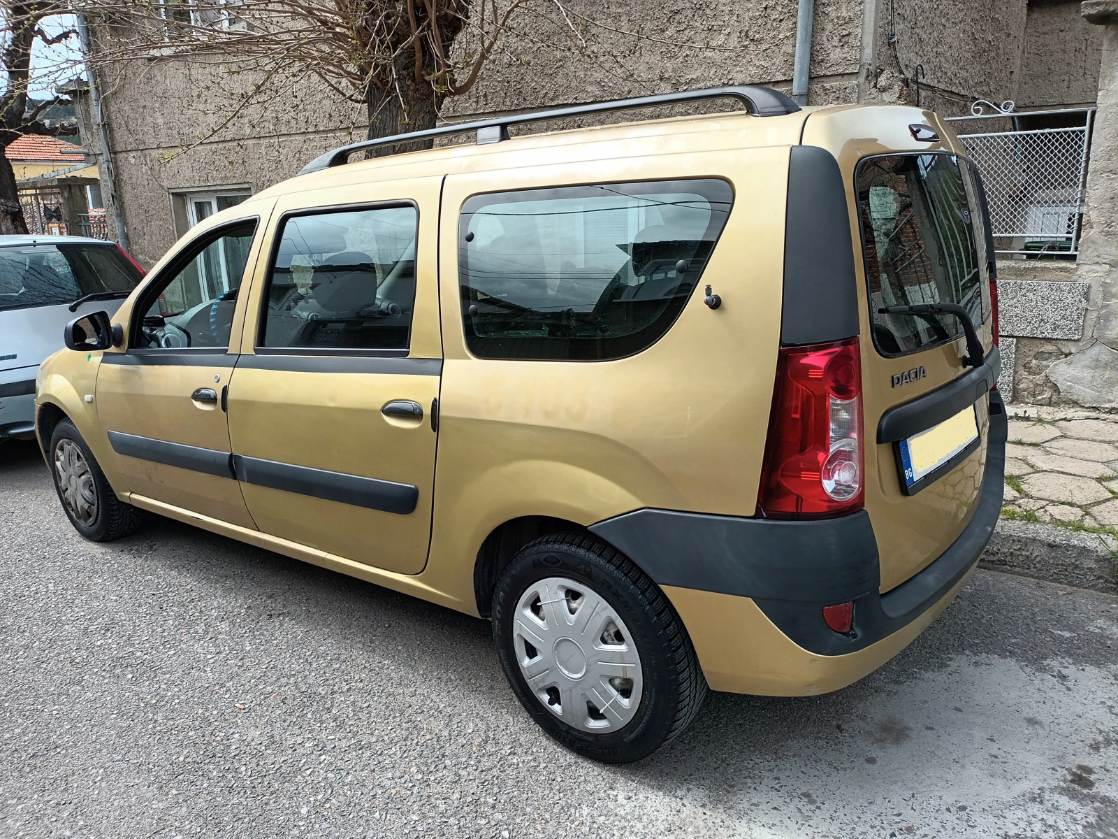 Dacia Logan