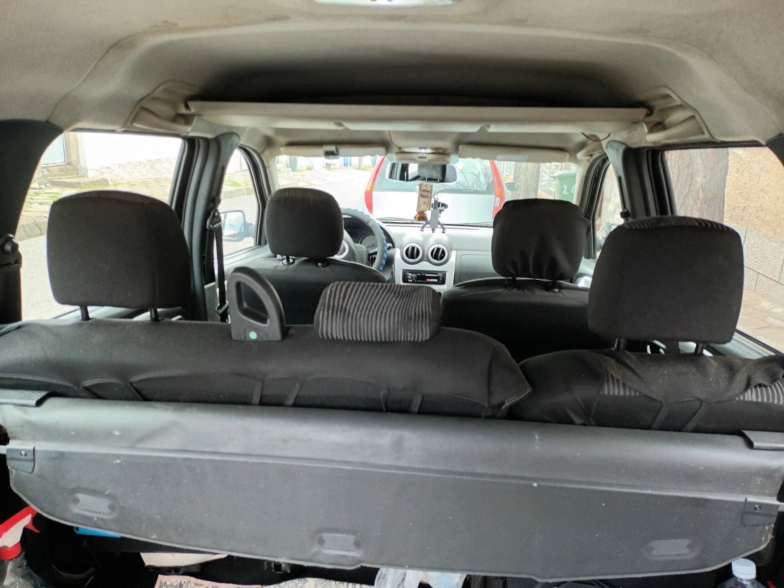 Dacia Logan, снимка 15 - Автомобили и джипове - 54455889